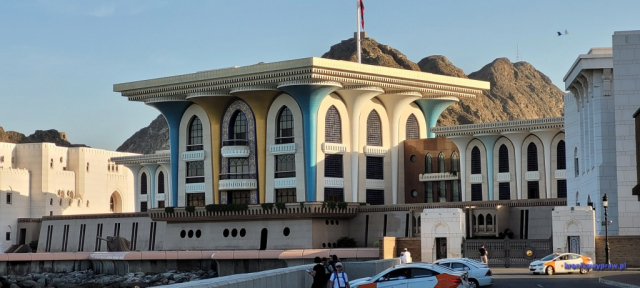 Oman120